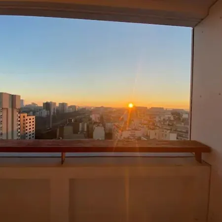 Apartment Eiffel Tower View & Pool *